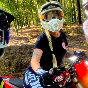 Meet your Posher, Madison